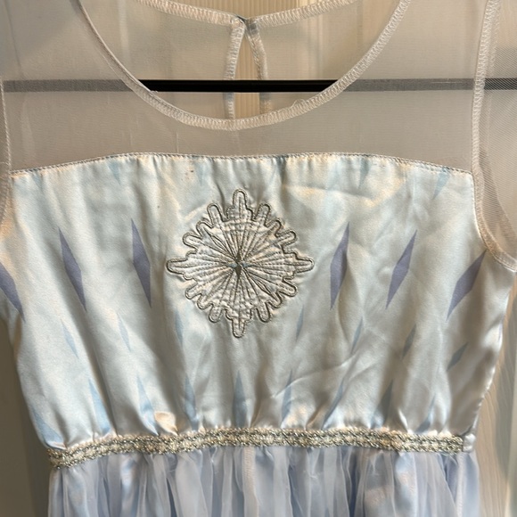 Disney Elsa Nightgown and Robe - size 9/10 - Picture 6 of 9